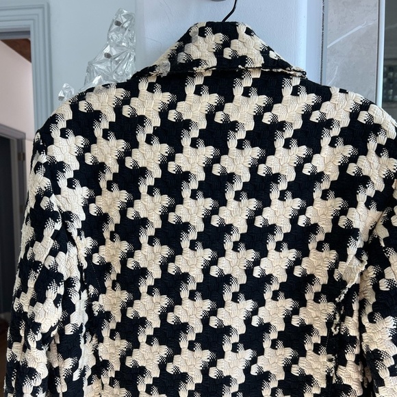 Alice + Olivia Stefan Notch Collar Coat Black Almond - Picture 12 of 13